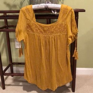 Lucky Brand mustard blouse.